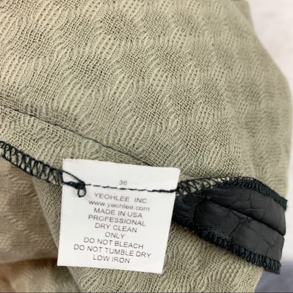 Yeohlee New York textured vegan leather pencil skirt in black workwear - Picture 12 of 13